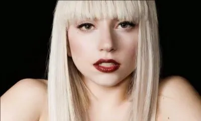 Qui est cette femme ?