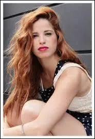 Son petit ami est Ruggero.