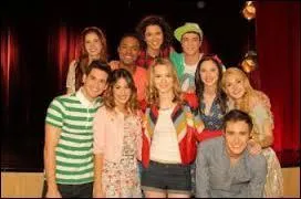 Quelle star est venue chanter au studio On Beat ?