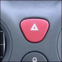 Quelle lettre faut-il enlever au mot "tendresse" pour pouvoir écrire un mot synonyme de "misère, pauvreté, peine" ?