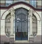 Dans quelle ville normande se trouve, au 42 de la rue Champlain, la maison Braque, bijou de l'Art nouveau, construite pour le père de Georges Braque ?