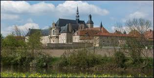 Nous commençons cette balade en Lorraine. Je vous emmène à la découverte de la Chartreuse de Bosserville. Pour la voir, rendez-vous à Art-sur-Meurthe, dans le département ...
