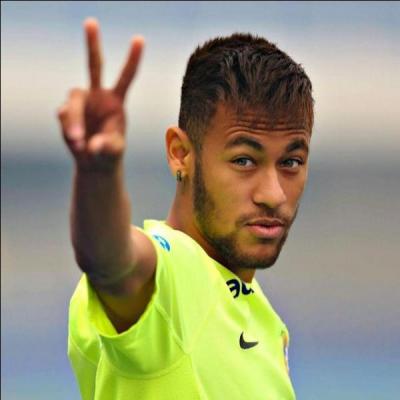 Quel est le nom de famille de Neymar ?