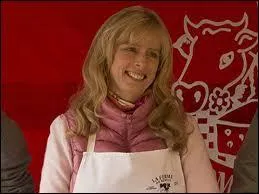 Comment s'appelle sa mère ?