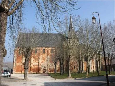 Si vous allez à Chârost, dans quel département vous trouverez-vous ?