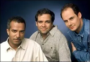 Quel fut le premier film du trio comique français "Les Inconnus" ?