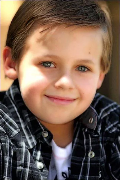 Comment s'appelle l'enfant de Haley et Nathan ?