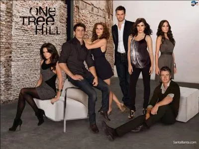 Qui ne joue pas dans les frères Scott ?