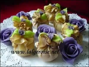 Cette autre pâtisserie orientale est succulente. Quel nom porte-t-elle ?