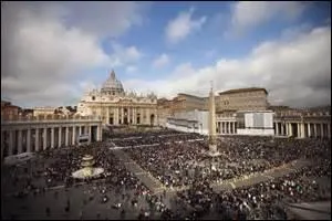 Le 27 avril 2014, le pape Jean-Paul II a été ...
