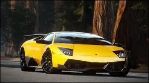 Ce beau modèle( mon préféré de chez Lambo) se nomme ...