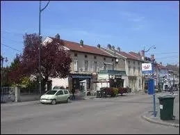 Je vous emmène à la découverte de Juf. Ville de naissance de Michel Platini, elle se situe dans le département lorrain ...