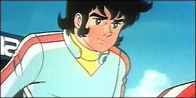 Dans "Grand Prix", comment se prénomme le garçon qui va devenir le poulain de l'écurie Arrow ?