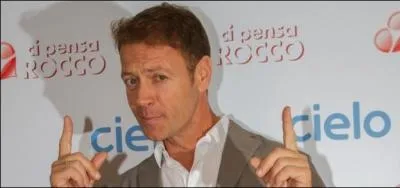 Rocco Siffredi est un acteur qui restera dans les anales car il avait une fine appélation : il été surnommé ''lo stallone italiano'' .