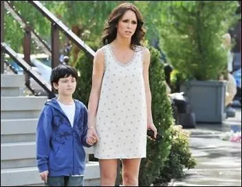 Dans la série "Ghost Whisperer", comment s'appelle l'enfant de Melinda et de Jim ?