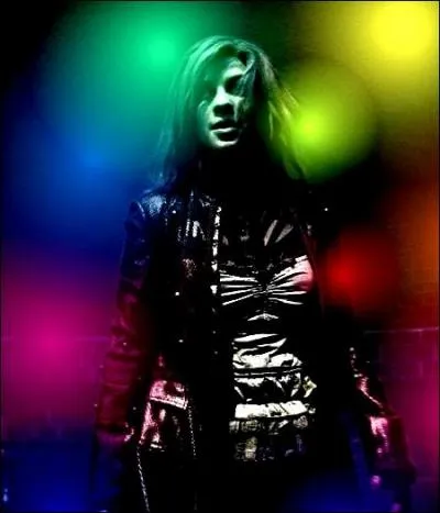 Cochez la couleur de cheveux que Tonks n'a jamais eue (selon ce qui est dit dans les livres).