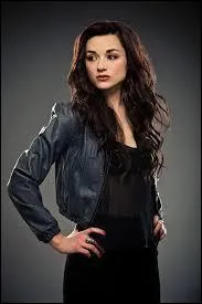 Qui est une chasseuse de loups-garous ?