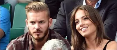 Comment s'appelle sa petite amie (2015) ?