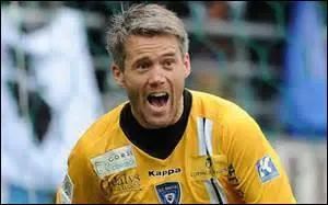 Il fallait bien un gardien, alors celui-ci a gagné le dernier championnat du club. C'est :