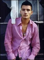 À quel âge a-t-il fait ses débuts au cinéma ?