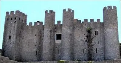 Durant quelle période ce château a-t-il été construit ?