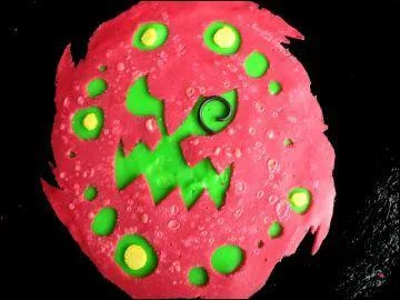 Vite, maintenant, à la crêperie ! C'est...