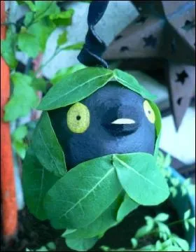 Il était bien caché celui-là dans l'arbre, ce...