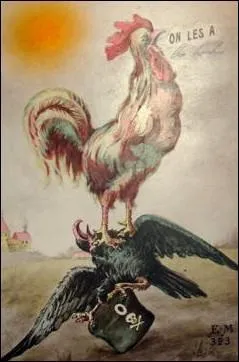 Comment s'appelle le procédé qui consiste à influencer l'opinion publique en propageant avec outrance certaines idéologies, notamment à l'aide des journaux ?