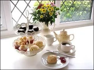 Question de civilisation : What is an afternoon tea ?