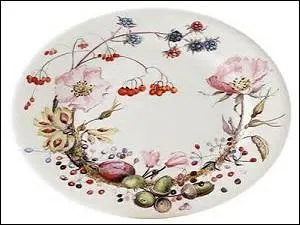 Faites-moi passer « l'assiette à dessert », dit le troisième.