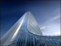 Ce bâtiment est très ______ !