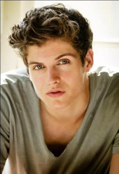 Qui jouait (joue) Isaac Lahey ?