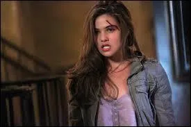 Quelle est la particularité de cette jeune fille ?