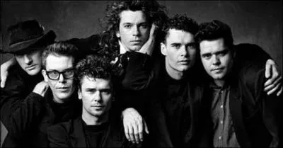 Vous sentez cette odeur d'eucalyptus ? Oui ? Pas étonnant, nous sommes dans le pays du koala, trouvez le groupe grâce à ce titre : Besoin de toi ce soir !