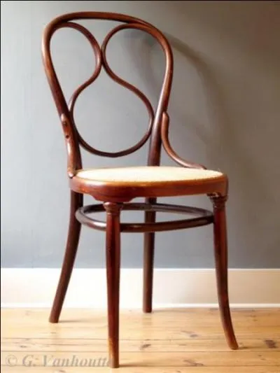 On s'assoit dessus :