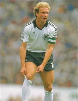 De quel joueur ballon d'or s'agit-il ?