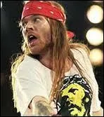 Il s'est marié avec Courtney Love, la chanteuse du groupe Hole.