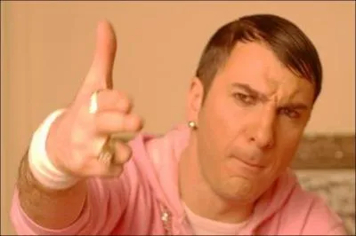 Chaque jour, je dépense le PIB du ........ Man !