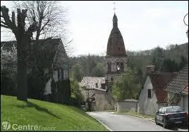 Je vous emmène à Bréchamps, commune du Centre-Val-de-Loire située dans le département ...
