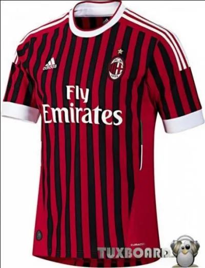 À quel club appartient ce maillot ?