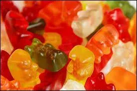 Comment appelle-t-on les bonbons présents sur la photo créée par la marque Haribo ?