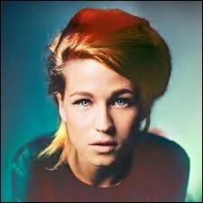 Qui est cette chanteuse belge ?