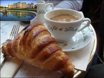 Où sont nés le croissant et le café crème ?
