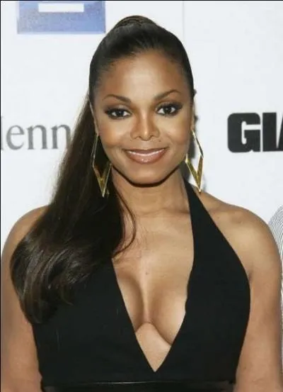 Qui est cette superbe chanteuse ?