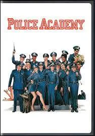 "Police Academy" est une saga cinématographique américaine, retraçant les frasques de policiers peu communs, le tout sur un ton burlesque... A ce jour, combien de volets cette saga comporte-t-elle ?