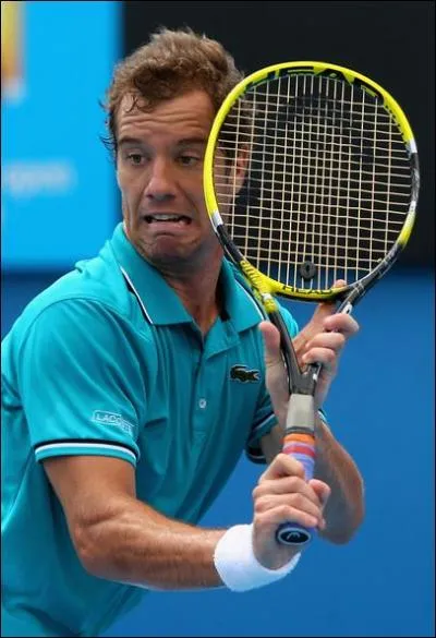 Né le 18 juin 1986 à Béziers - Professionnel depuis 2002 - Droitier -
12 titres en simple et 2 titres en double (juin 2015) -
Meilleur classement : 7e en juillet 2007.