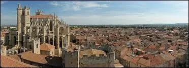 10 - Quelle jolie chanson rend hommage &agrave; la ville de Narbonne ?