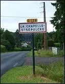 Nous entrons dans la commune Loir&eacute;taine de La Chapelle-Saint-S&eacute;pulcre. Nous sommes en r&eacute;gion ...