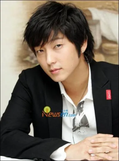 Quelles langues parle Lee Jun Ki ?