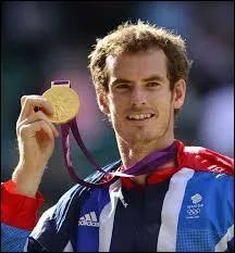 Chez les messieurs, quel est le pays qui a remporté le plus grand nombre de titres en simple ?